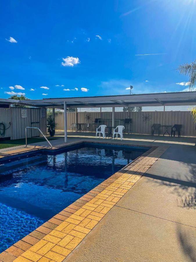 Dbj Holiday Units Mulwala Esterno foto
