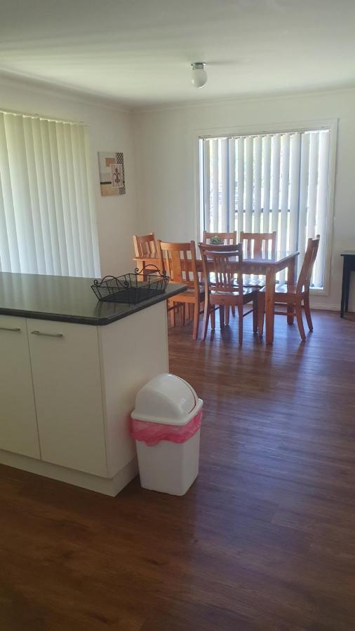 Dbj Holiday Units Mulwala Esterno foto